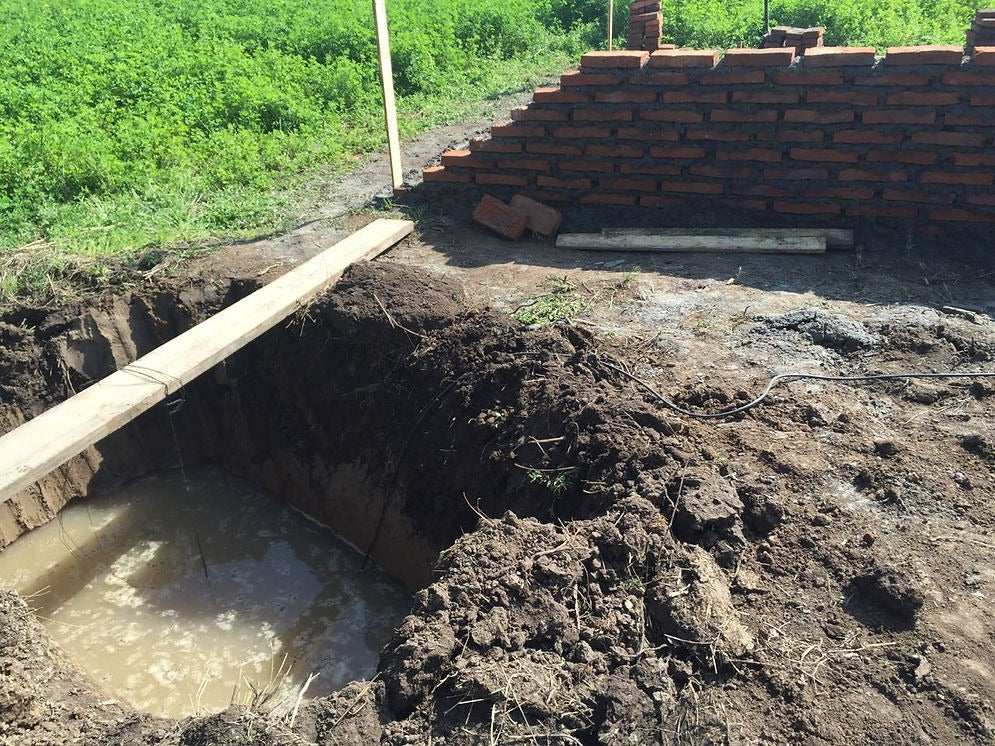 Piscina 8 x 4 Paine